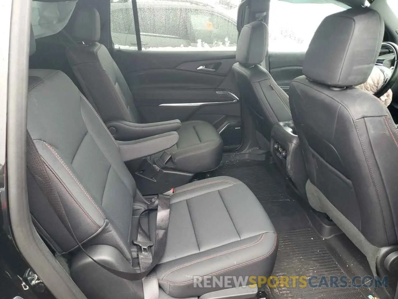 11 Photograph of a damaged car 1GNEVJRS9SJ180634 CHEVROLET TRAVERSE Z 2025