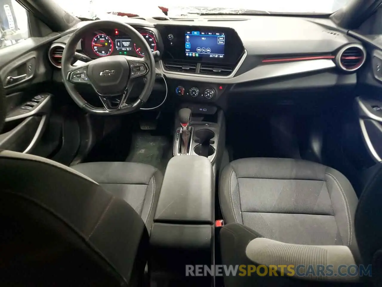 8 Photograph of a damaged car KL77LGE29RC066063 CHEVROLET TRAX 1RS 2019