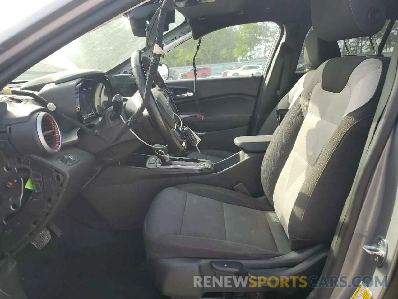 7 Photograph of a damaged car KL77LGE20RC046672 CHEVROLET TRAX 1RS 2024
