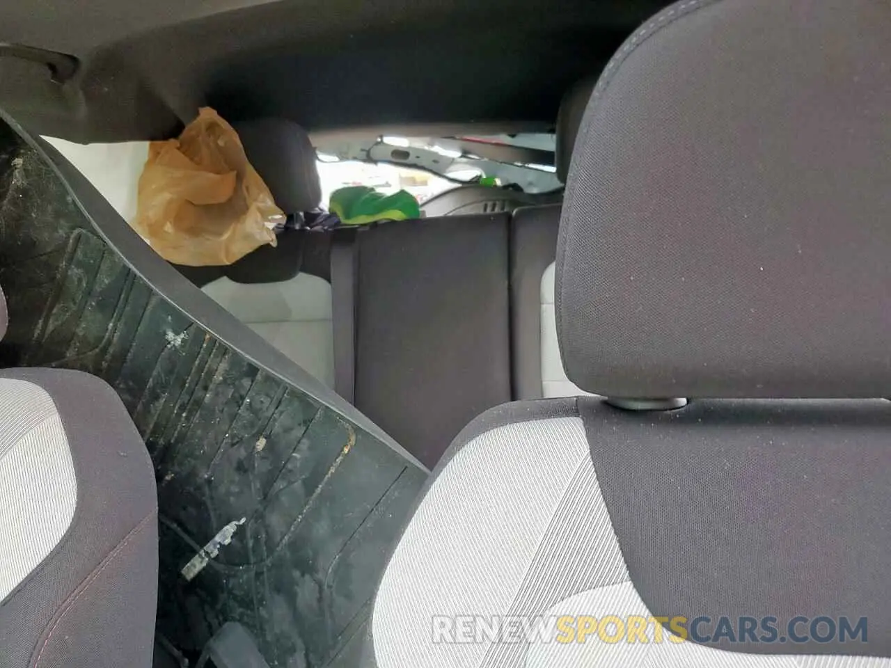 10 Photograph of a damaged car KL77LGE20RC067327 CHEVROLET TRAX 1RS 2024