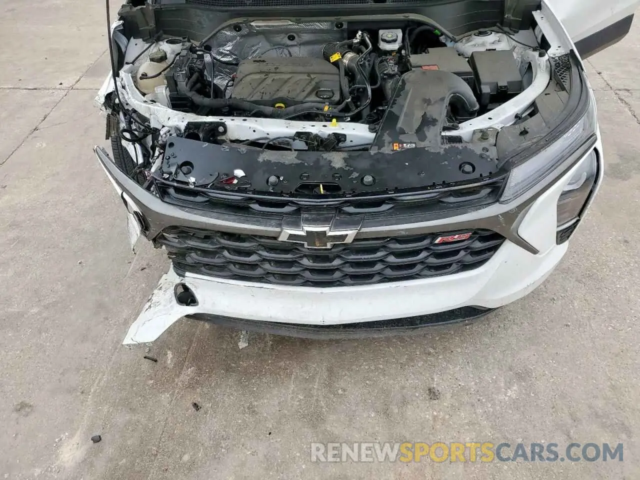 12 Photograph of a damaged car KL77LGE20RC067327 CHEVROLET TRAX 1RS 2024