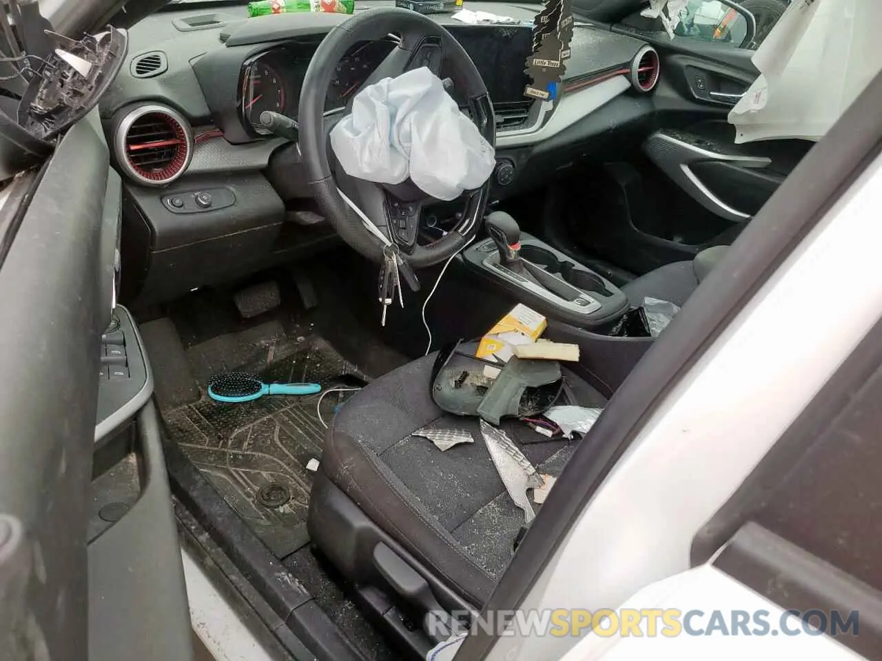 8 Photograph of a damaged car KL77LGE20RC067327 CHEVROLET TRAX 1RS 2024