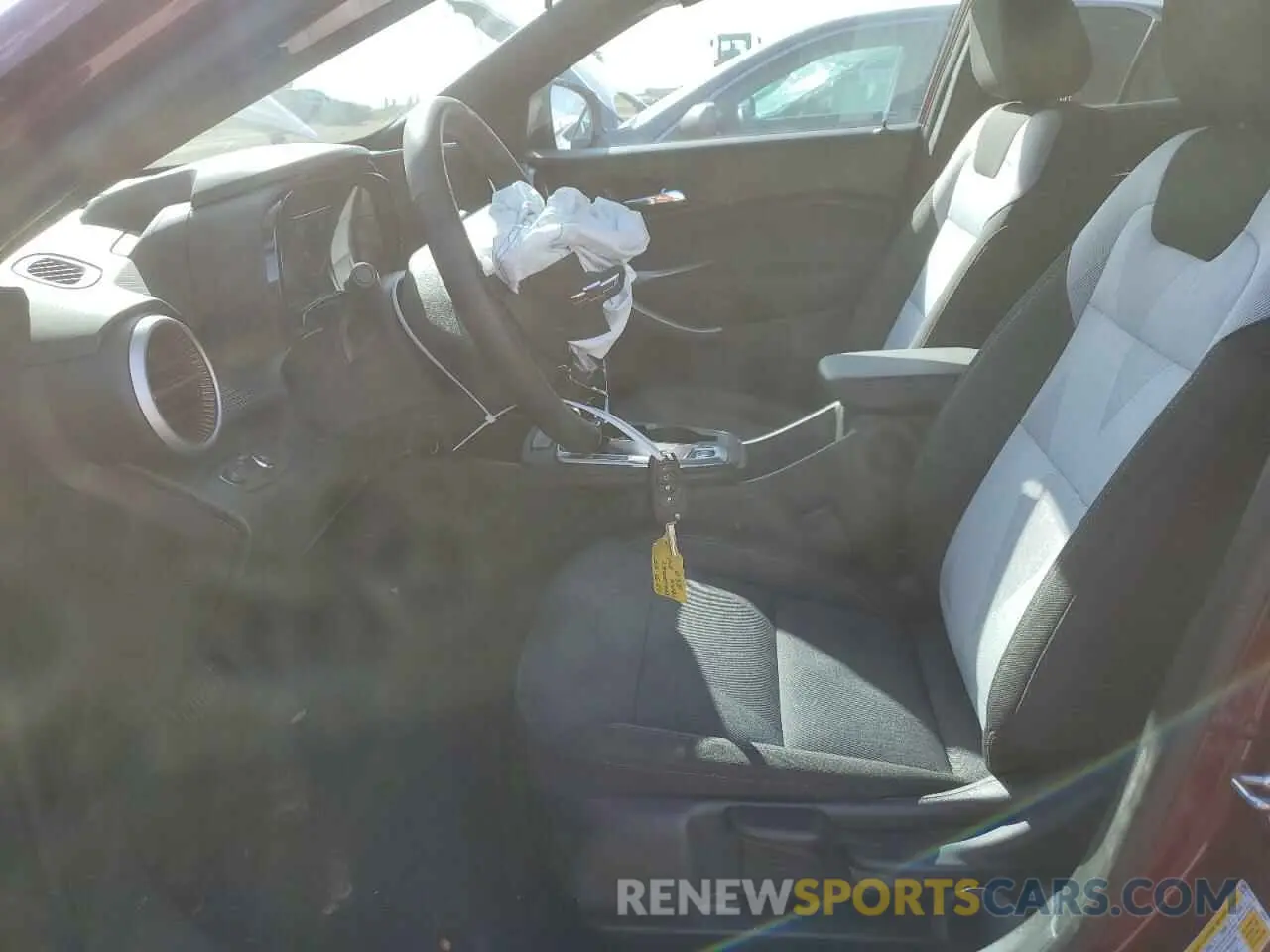 7 Photograph of a damaged car KL77LGE20RC245284 CHEVROLET TRAX 1RS 2024