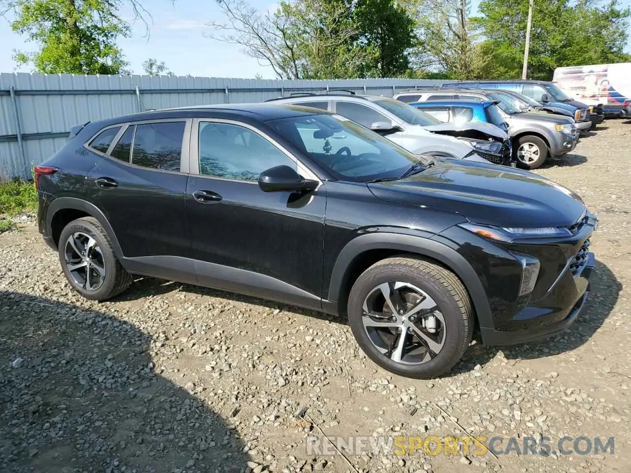 4 Photograph of a damaged car KL77LGE21RC037298 CHEVROLET TRAX 1RS 2024