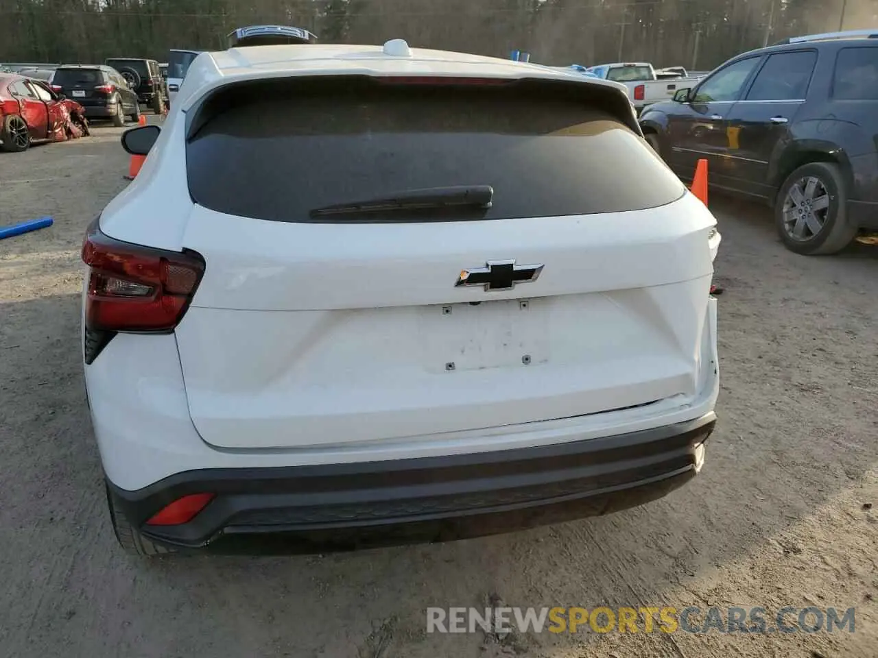 6 Photograph of a damaged car KL77LGE21RC069426 CHEVROLET TRAX 1RS 2024