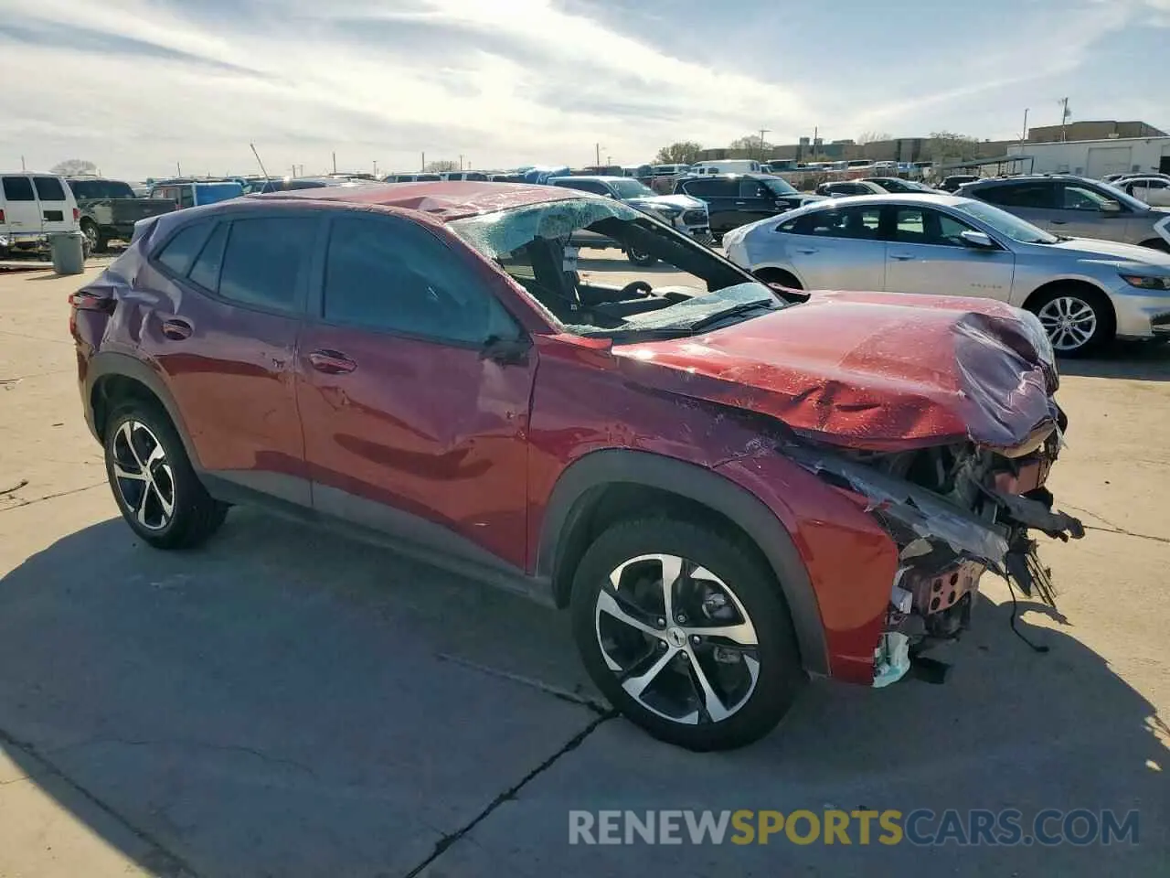 4 Photograph of a damaged car KL77LGE21RC088705 CHEVROLET TRAX 1RS 2024