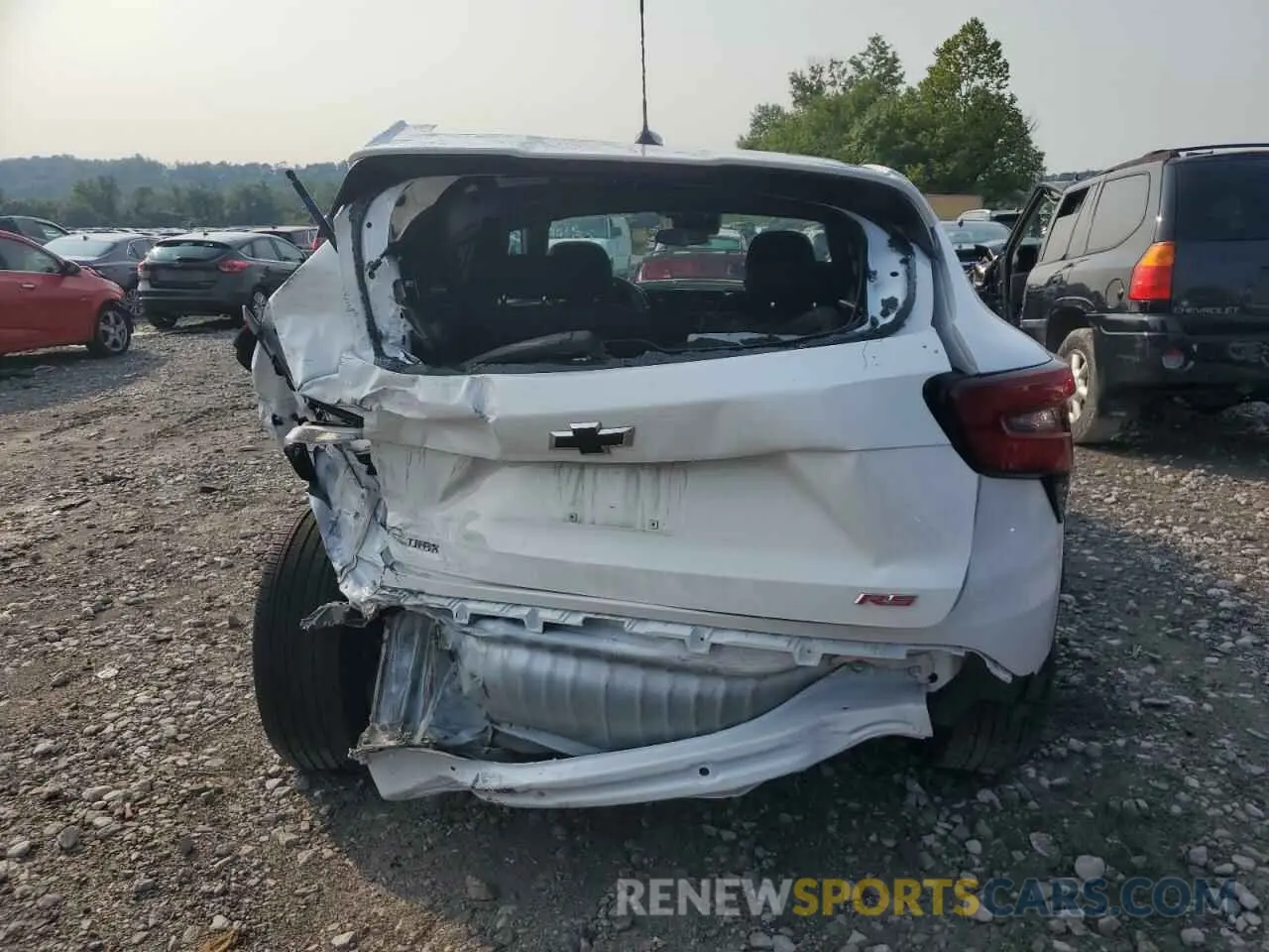 6 Photograph of a damaged car KL77LGE22RC025936 CHEVROLET TRAX 1RS 2024