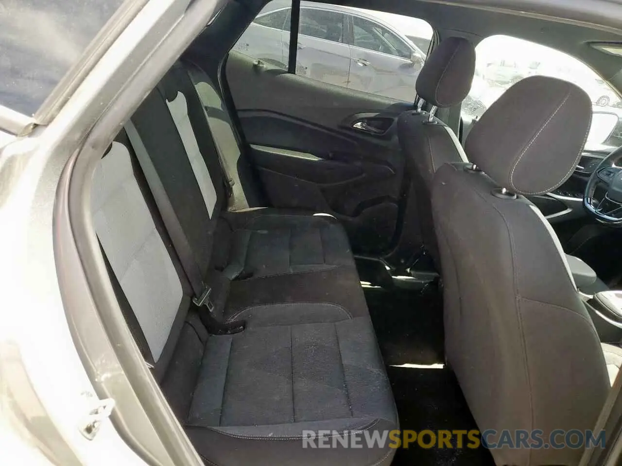 11 Photograph of a damaged car KL77LGE22RC123073 CHEVROLET TRAX 1RS 2024