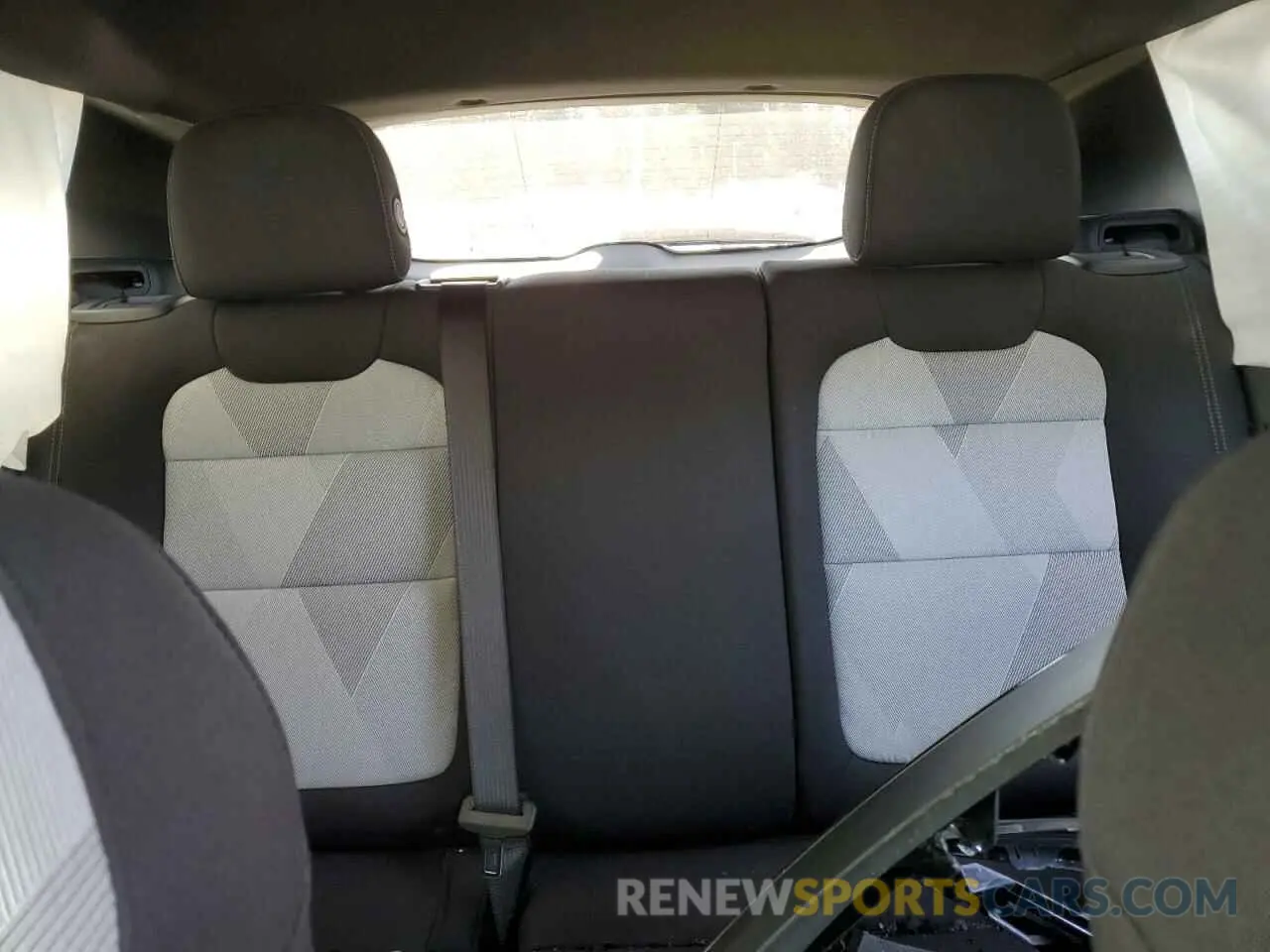 10 Photograph of a damaged car KL77LGE23RC230715 CHEVROLET TRAX 1RS 2024