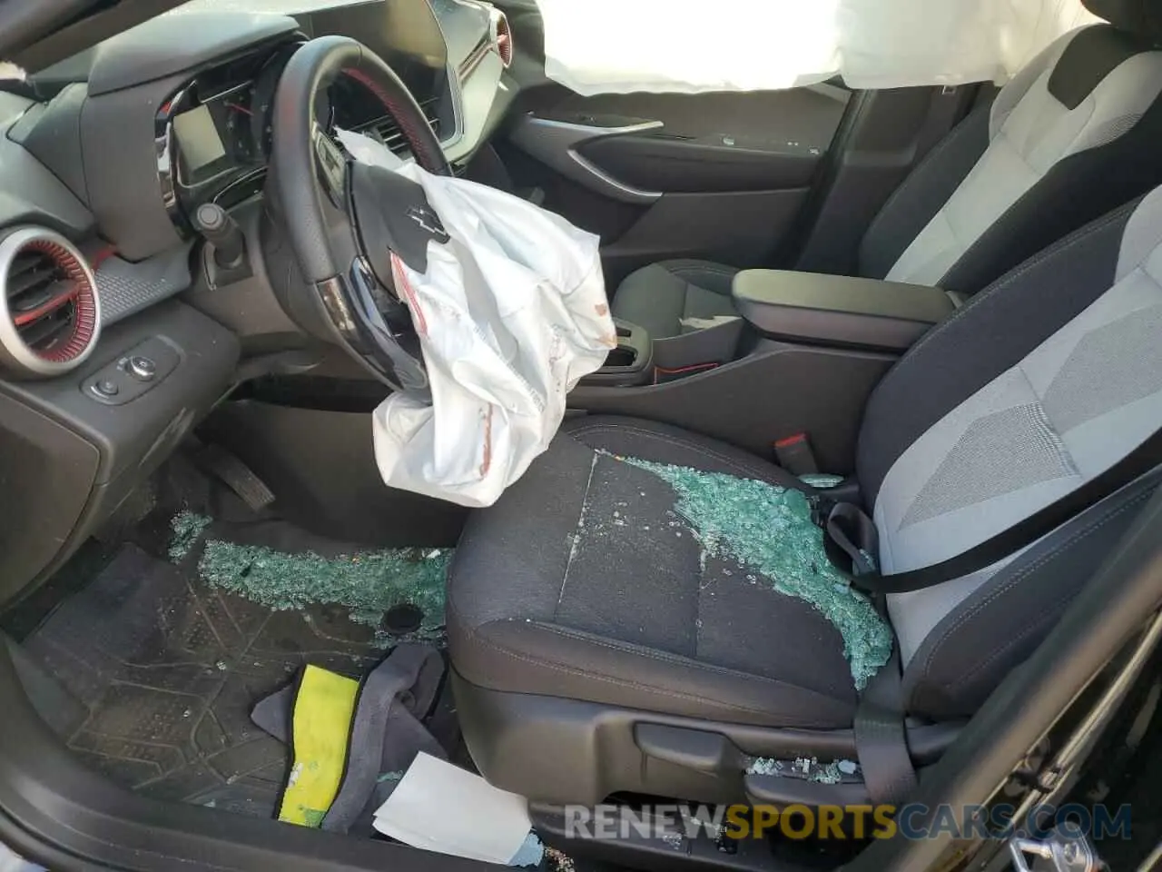 7 Photograph of a damaged car KL77LGE23RC230715 CHEVROLET TRAX 1RS 2024