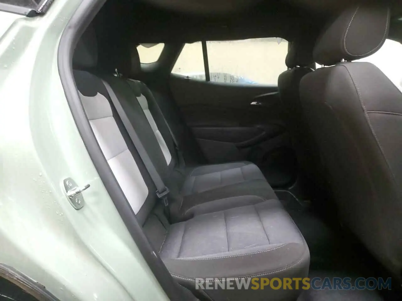 11 Photograph of a damaged car KL77LGE24RC077827 CHEVROLET TRAX 1RS 2024
