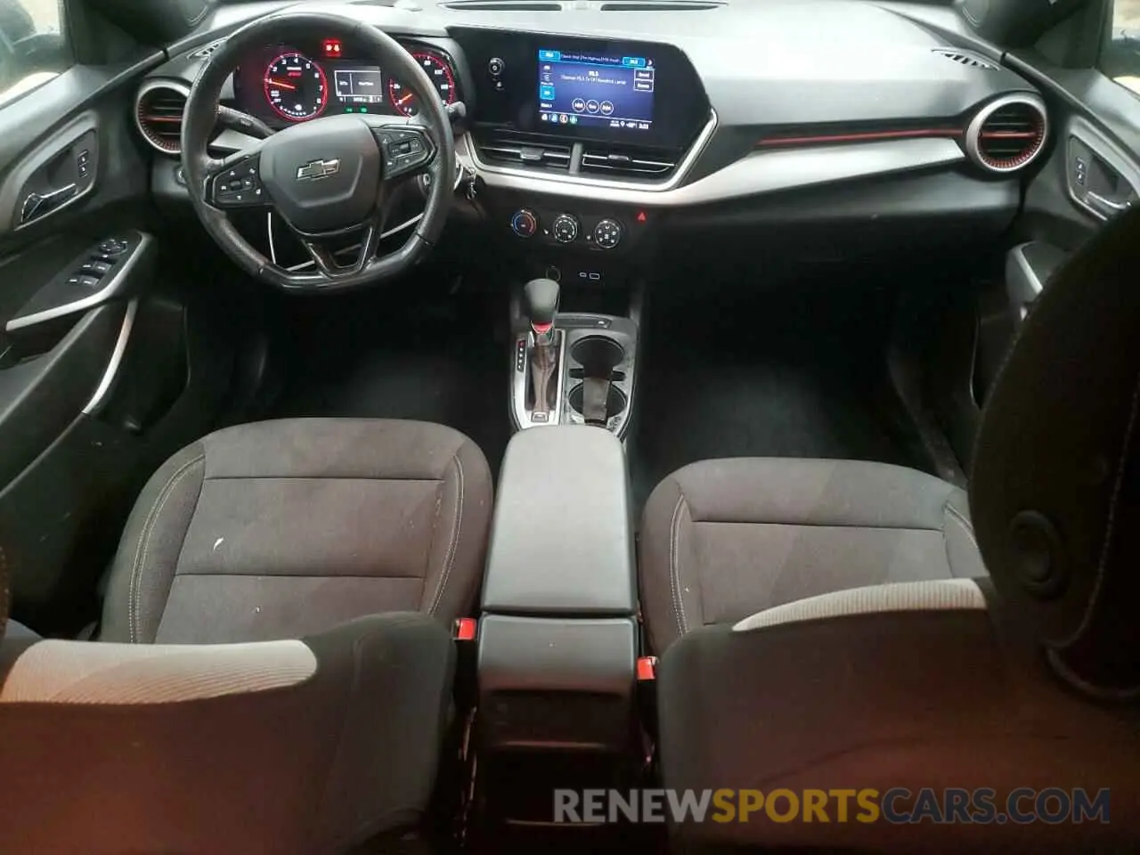 8 Photograph of a damaged car KL77LGE24RC077827 CHEVROLET TRAX 1RS 2024