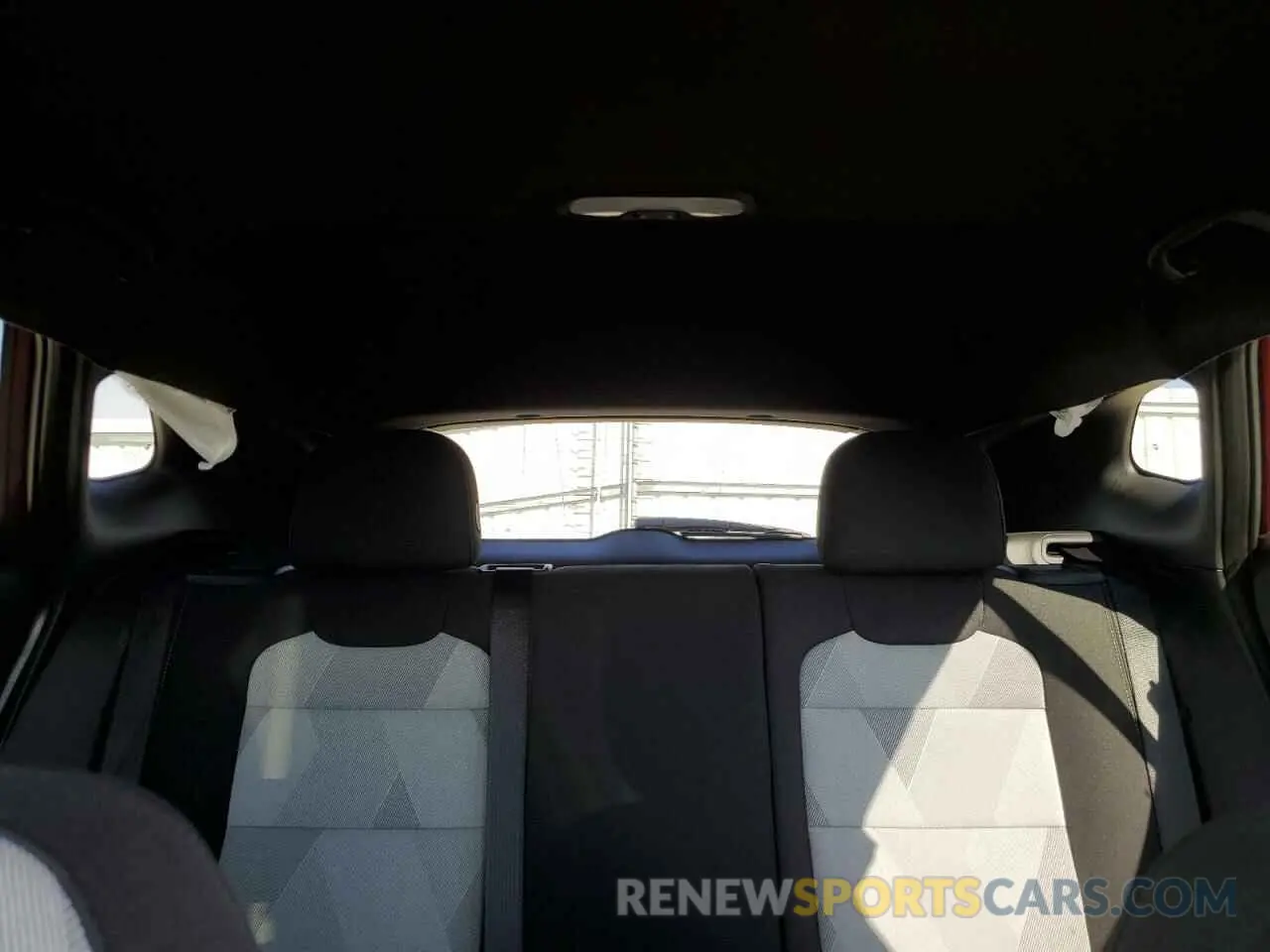 10 Photograph of a damaged car KL77LGE25RC131720 CHEVROLET TRAX 1RS 2024