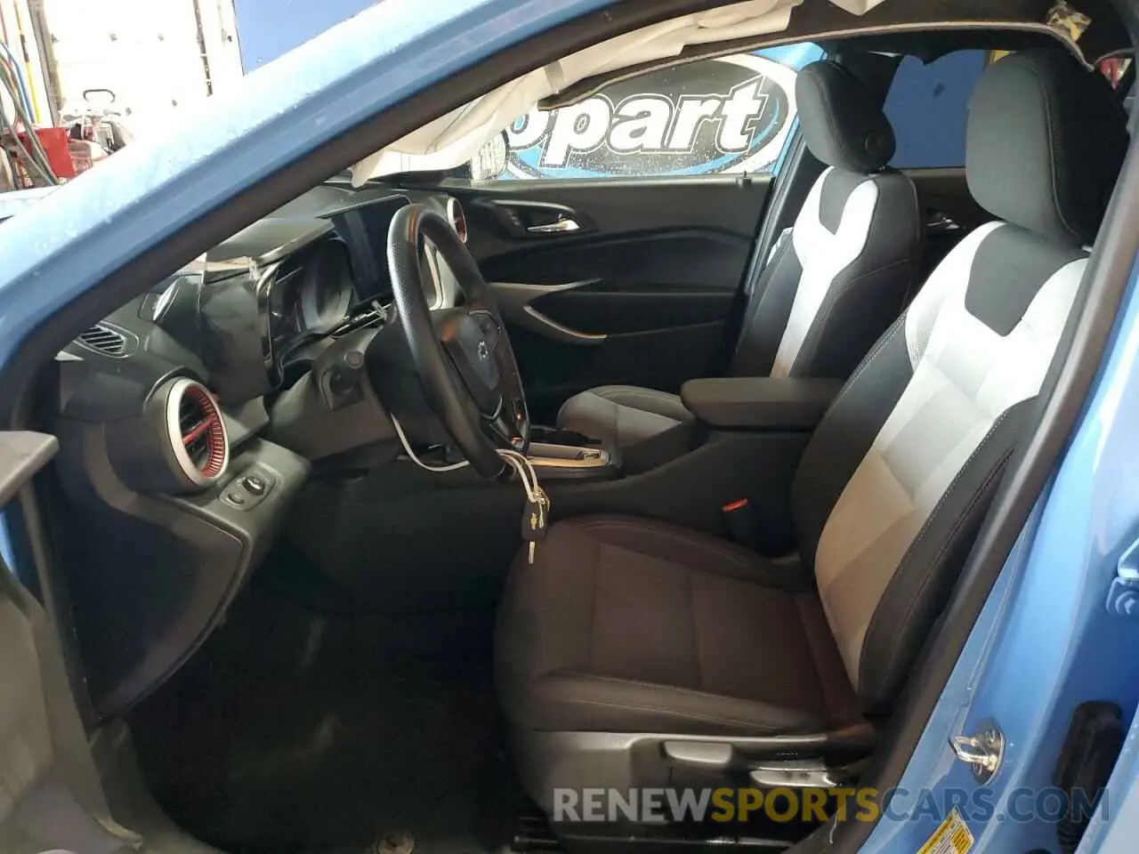 7 Photograph of a damaged car KL77LGE29RC158077 CHEVROLET TRAX 1RS 2024