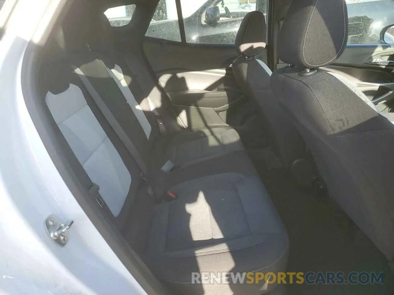 11 Photograph of a damaged car KL77LGE2XRC153714 CHEVROLET TRAX 1RS 2024
