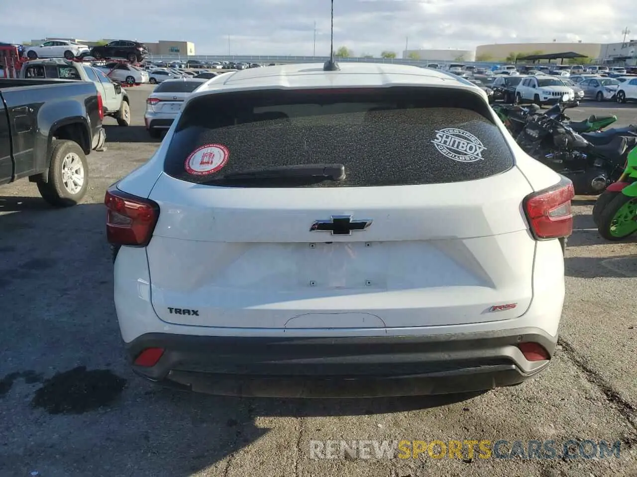 6 Photograph of a damaged car KL77LGE2XRC153714 CHEVROLET TRAX 1RS 2024