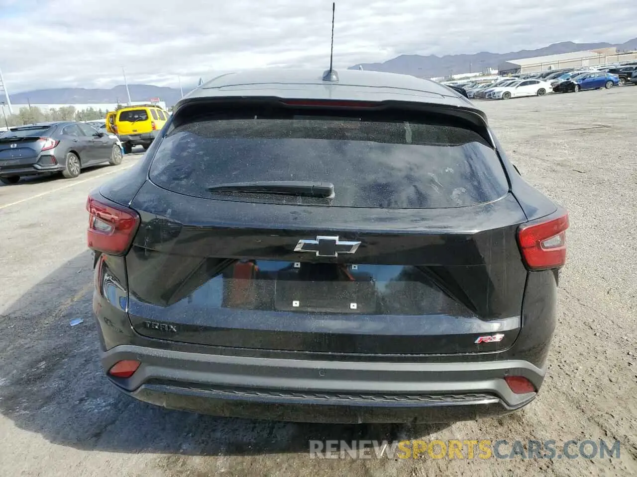 6 Photograph of a damaged car KL77LGEPXSC118379 CHEVROLET TRAX 1RS 2025