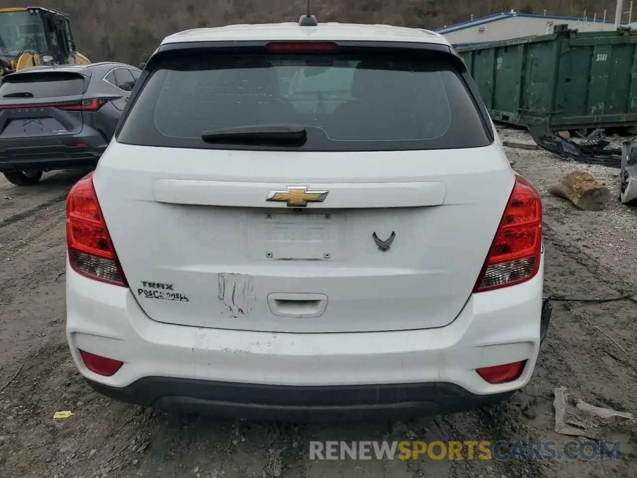 6 Photograph of a damaged car 3GNCJKSB0KL217792 CHEVROLET TRAX 2019