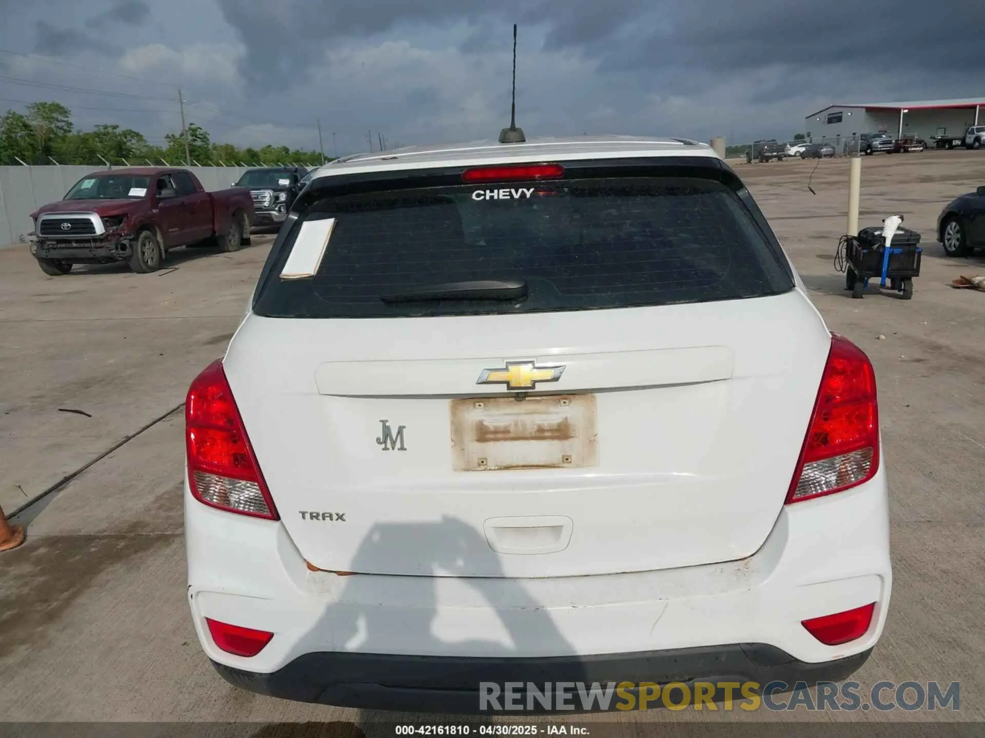 15 Photograph of a damaged car 3GNCJKSB0KL233670 CHEVROLET TRAX 2019