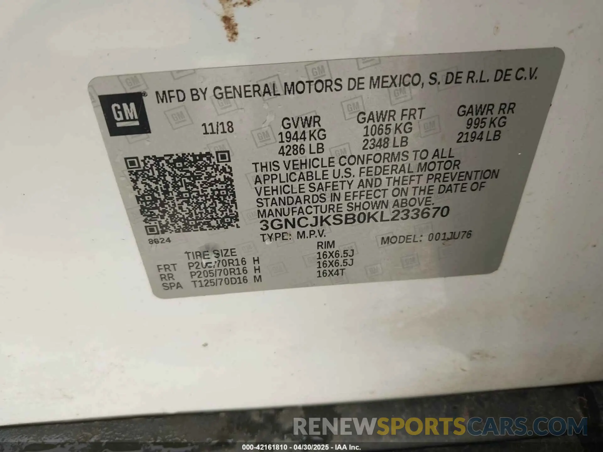 9 Photograph of a damaged car 3GNCJKSB0KL233670 CHEVROLET TRAX 2019