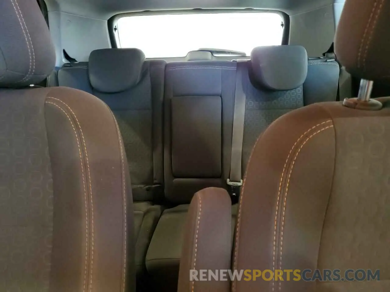 10 Photograph of a damaged car 3GNCJKSB0KL255815 CHEVROLET TRAX 2019