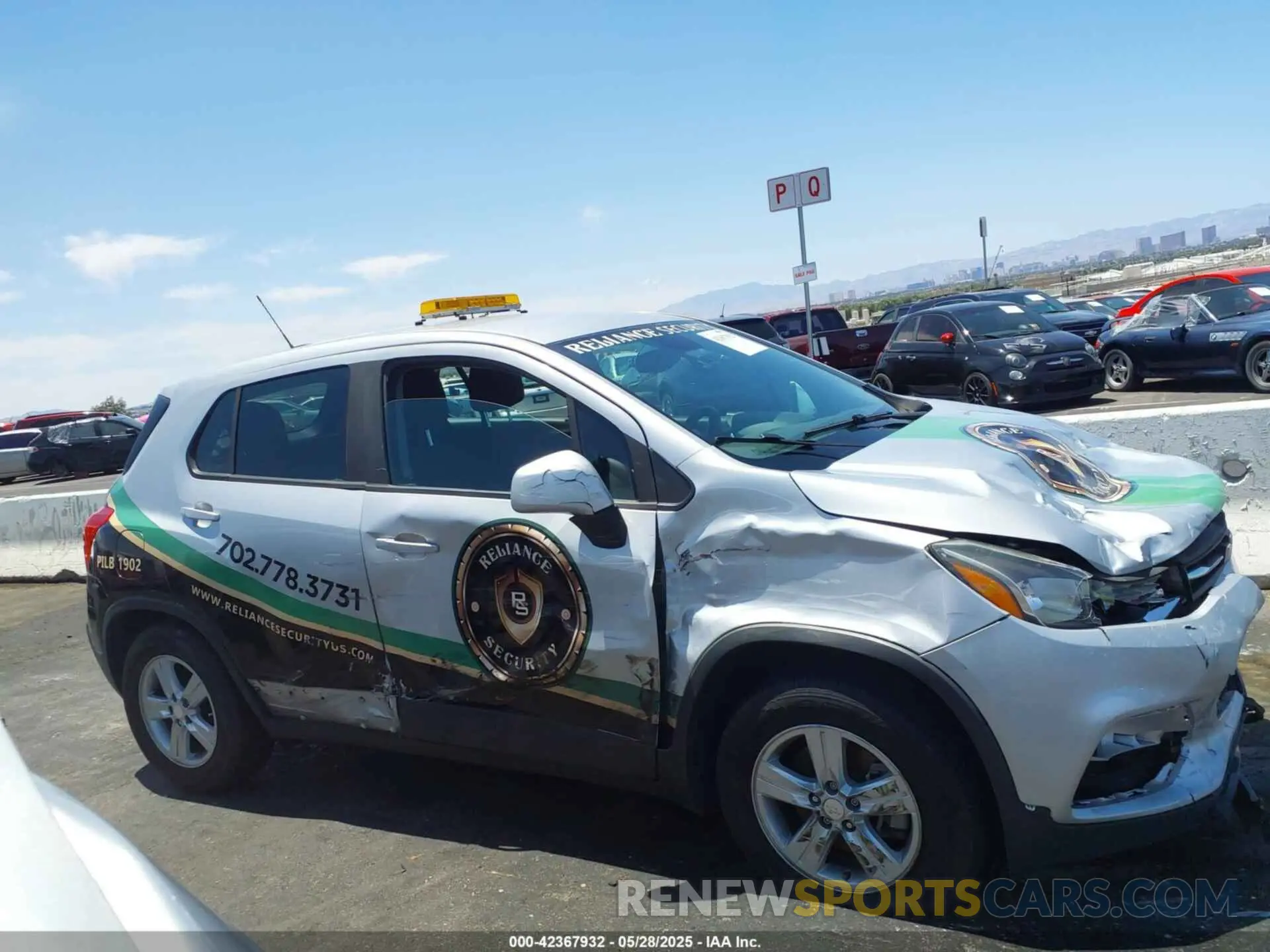 13 Photograph of a damaged car 3GNCJKSB0KL299703 CHEVROLET TRAX 2019