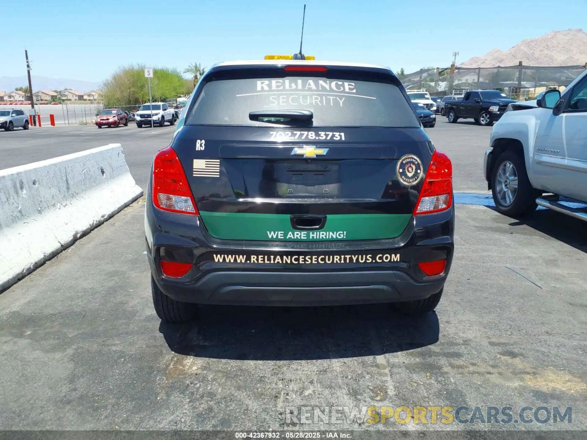 16 Photograph of a damaged car 3GNCJKSB0KL299703 CHEVROLET TRAX 2019