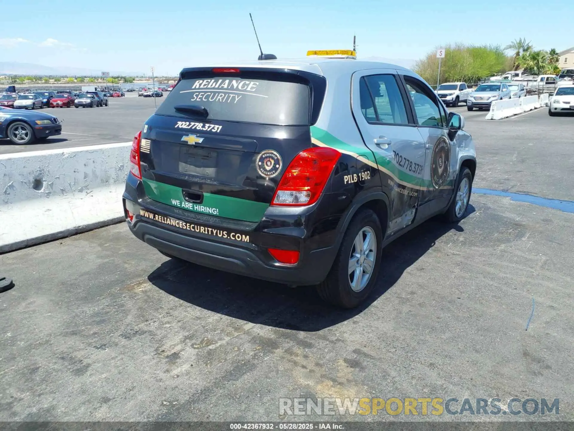 4 Photograph of a damaged car 3GNCJKSB0KL299703 CHEVROLET TRAX 2019
