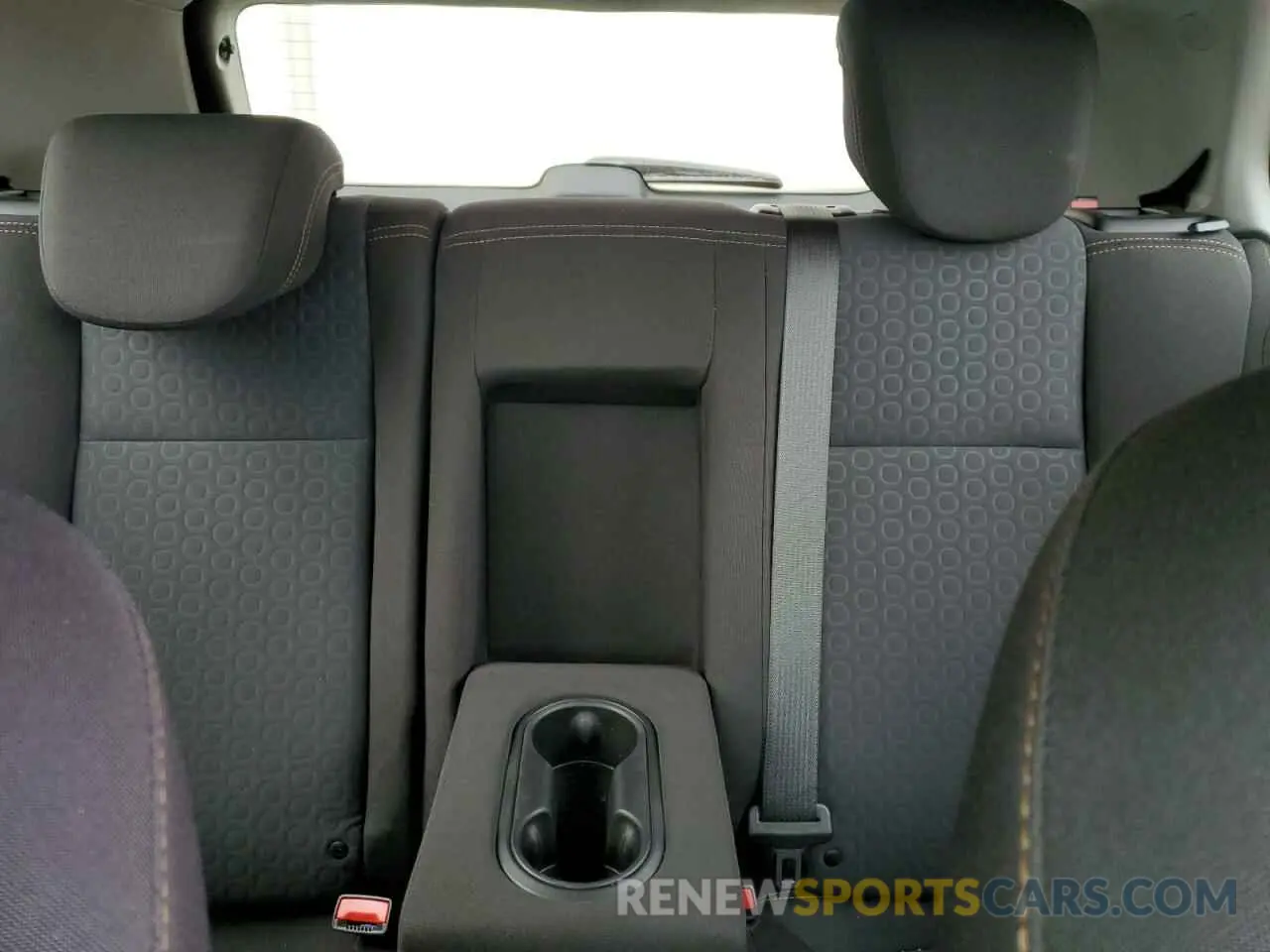10 Photograph of a damaged car 3GNCJKSB0KL377008 CHEVROLET TRAX 2019
