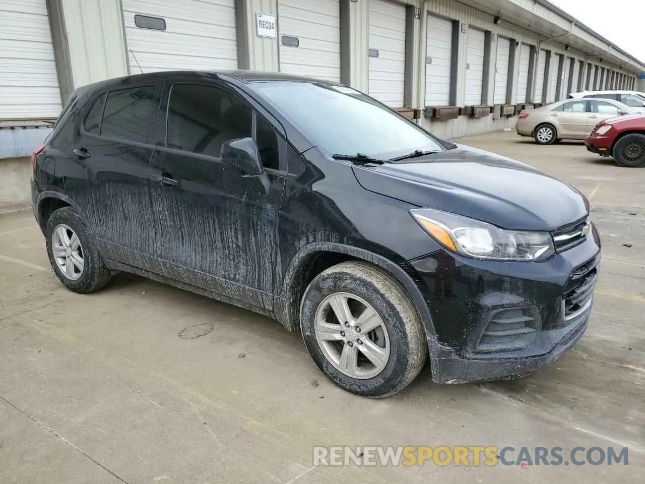 4 Photograph of a damaged car 3GNCJKSB0KL377008 CHEVROLET TRAX 2019