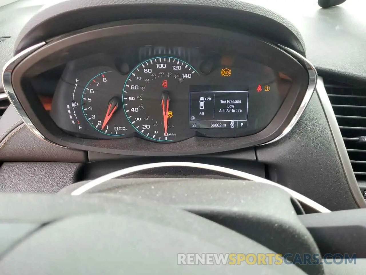 9 Photograph of a damaged car 3GNCJKSB0KL377008 CHEVROLET TRAX 2019