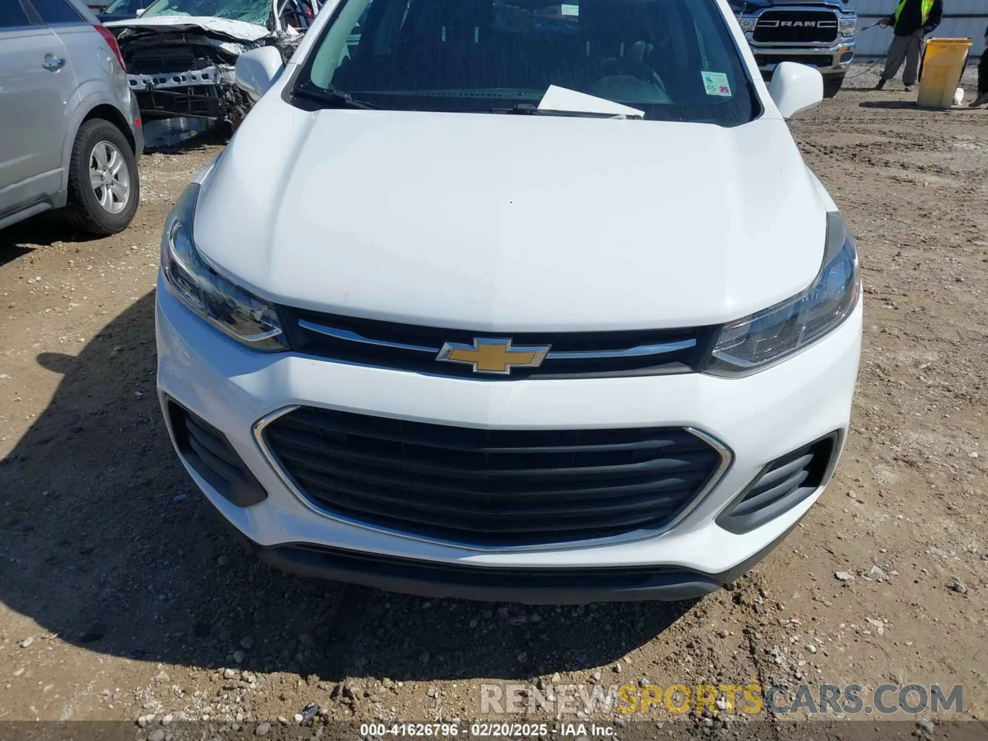 12 Photograph of a damaged car 3GNCJKSB1KL115675 CHEVROLET TRAX 2019