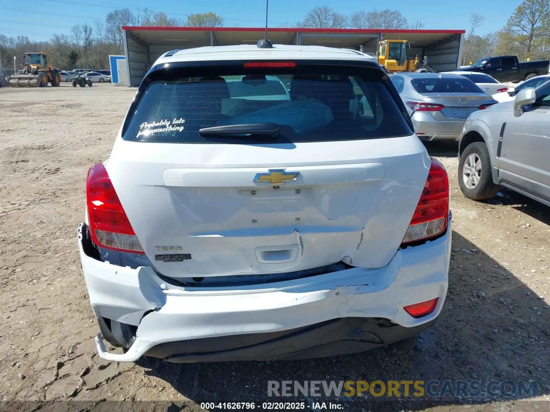 16 Photograph of a damaged car 3GNCJKSB1KL115675 CHEVROLET TRAX 2019