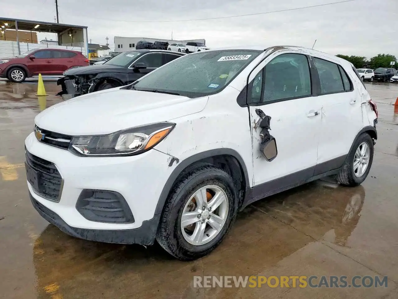 1 Photograph of a damaged car 3GNCJKSB1KL194149 CHEVROLET TRAX 2019