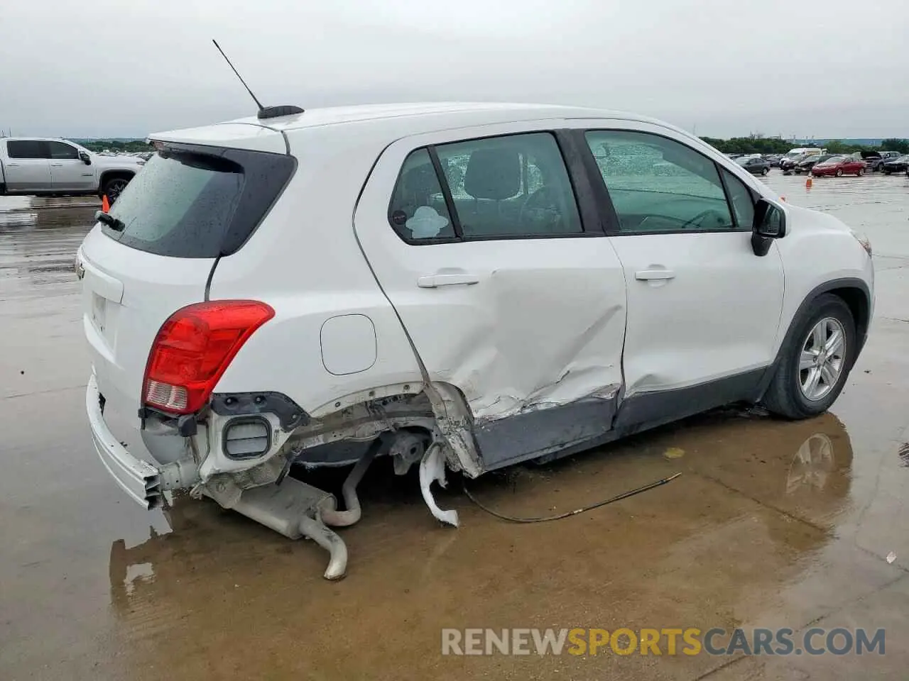 3 Photograph of a damaged car 3GNCJKSB1KL194149 CHEVROLET TRAX 2019