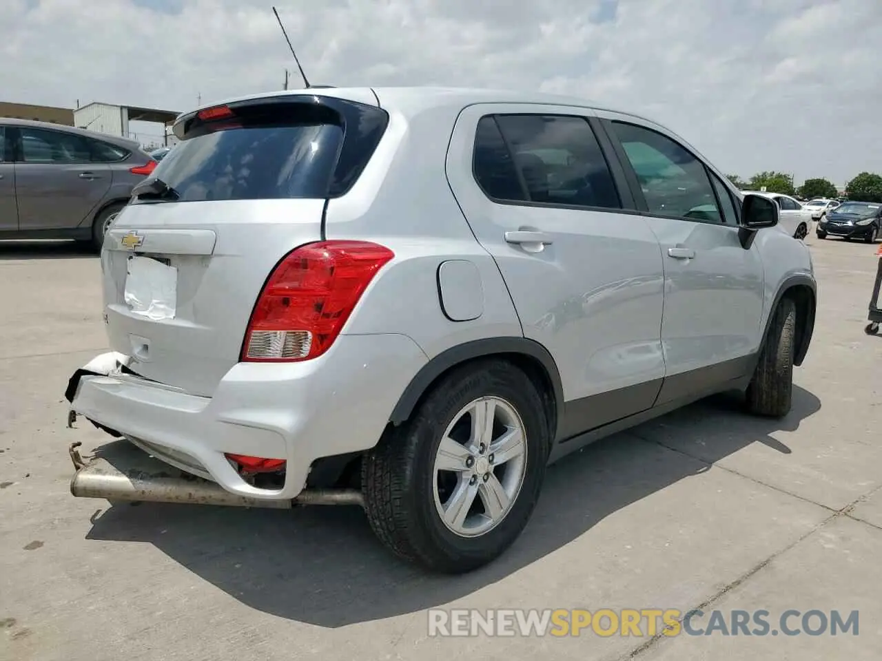 3 Photograph of a damaged car 3GNCJKSB1KL216067 CHEVROLET TRAX 2019