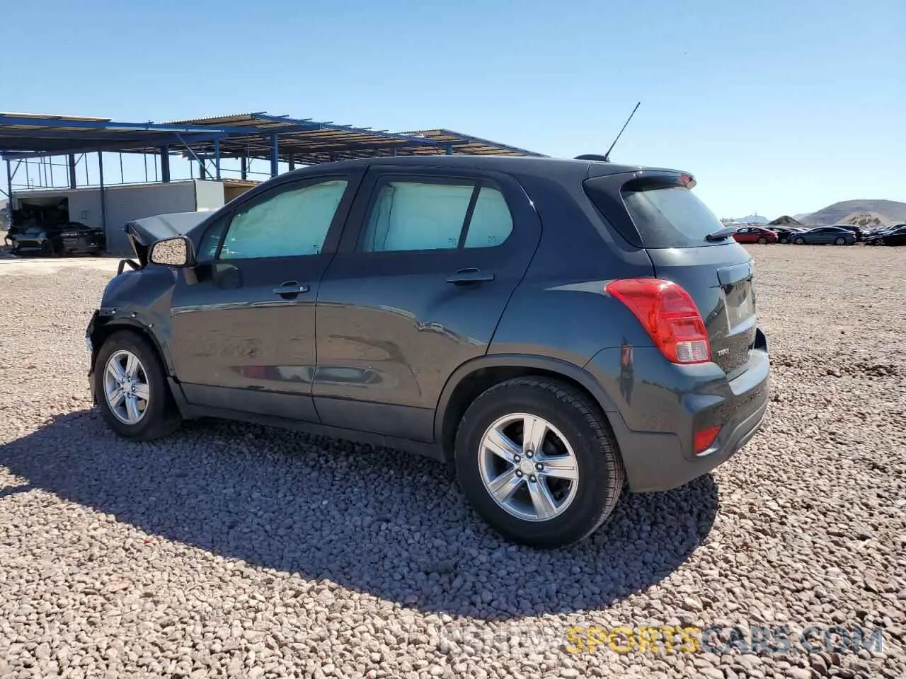 2 Photograph of a damaged car 3GNCJKSB1KL252552 CHEVROLET TRAX 2019