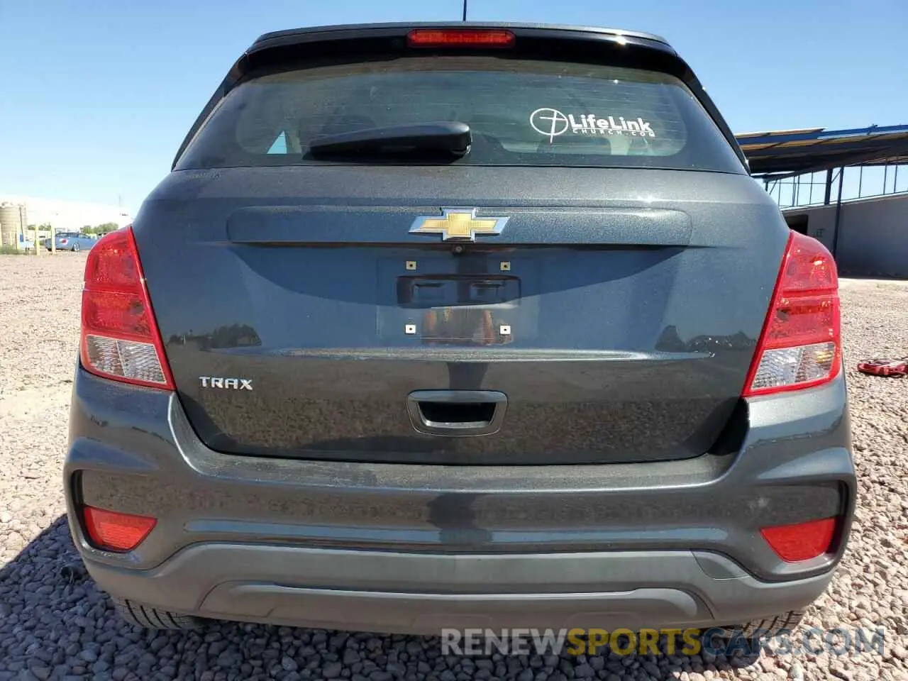 6 Photograph of a damaged car 3GNCJKSB1KL252552 CHEVROLET TRAX 2019