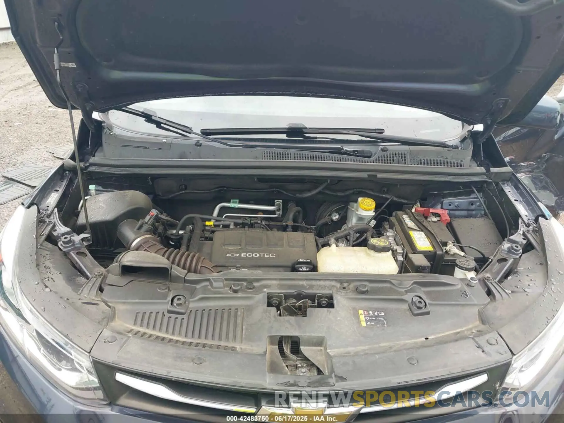 10 Photograph of a damaged car 3GNCJKSB1KL261154 CHEVROLET TRAX 2019