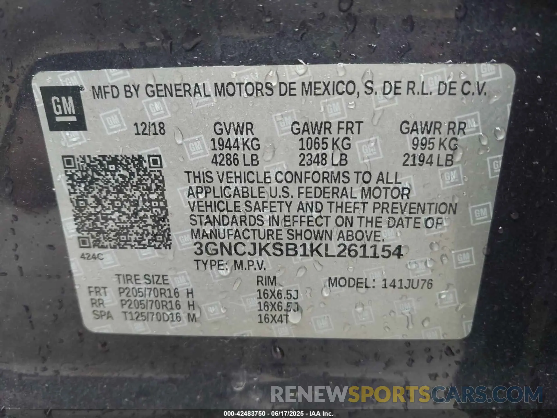 9 Photograph of a damaged car 3GNCJKSB1KL261154 CHEVROLET TRAX 2019
