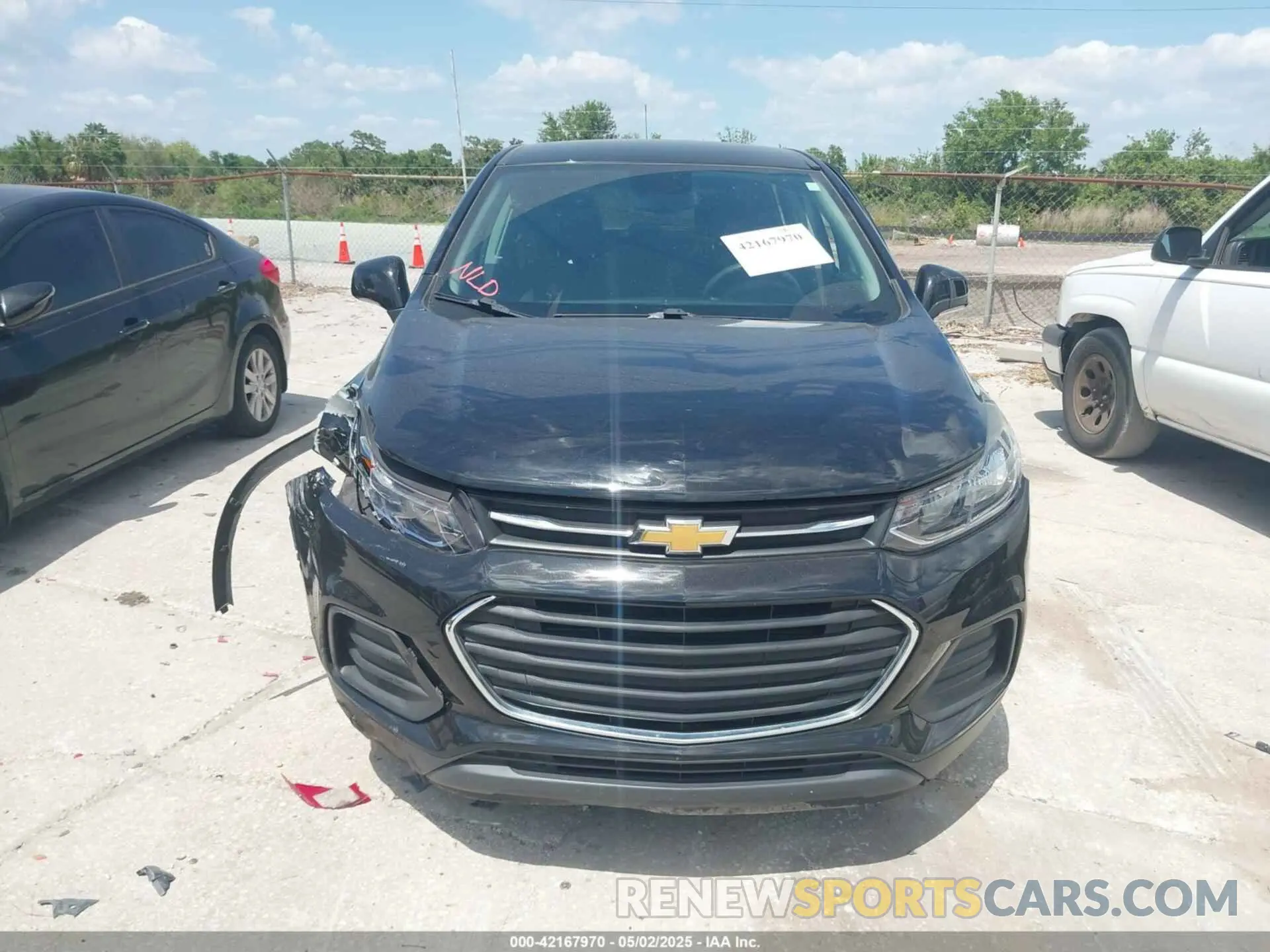 12 Photograph of a damaged car 3GNCJKSB1KL274552 CHEVROLET TRAX 2019