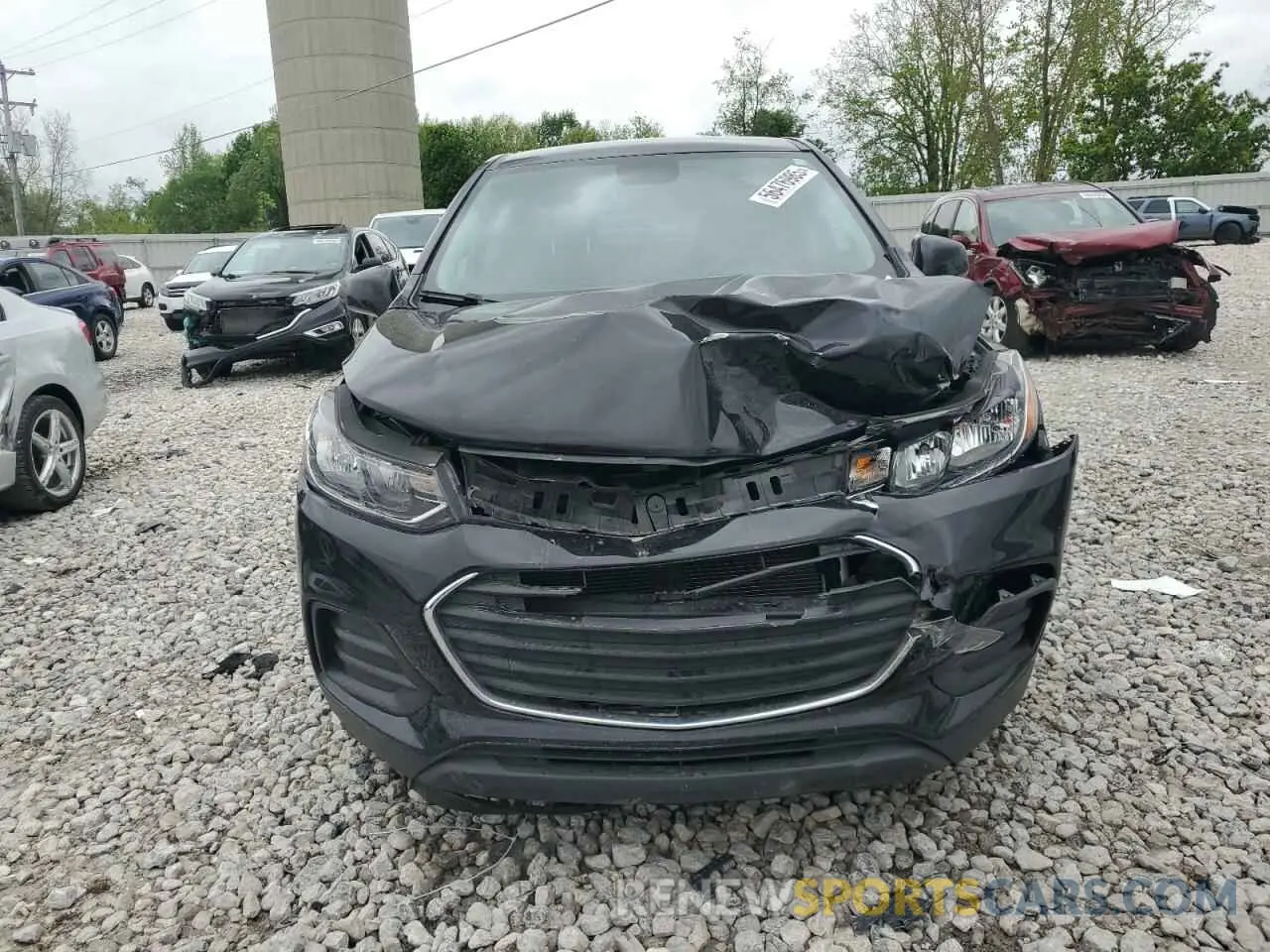 5 Photograph of a damaged car 3GNCJKSB1KL340582 CHEVROLET TRAX 2019