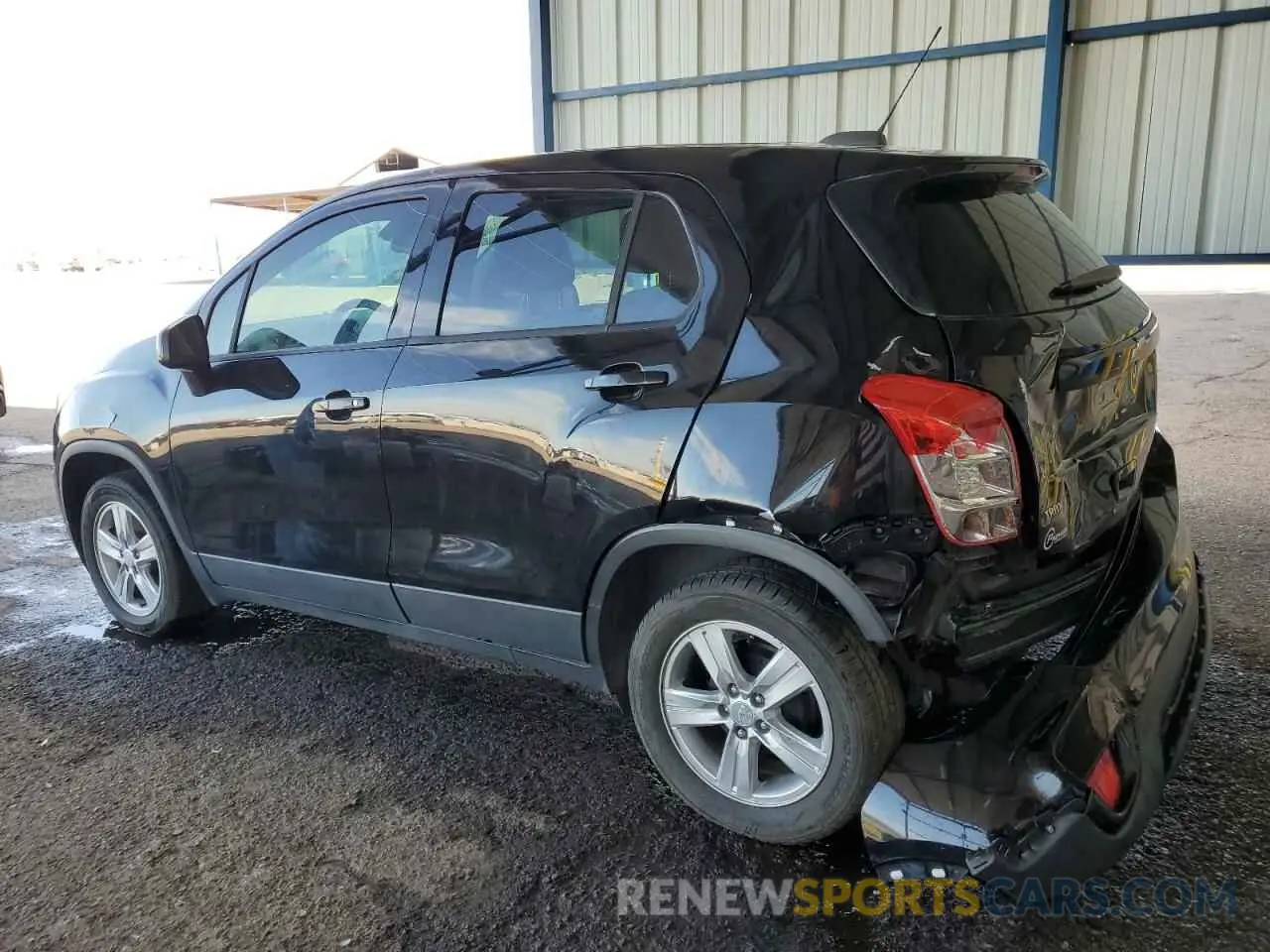 2 Photograph of a damaged car 3GNCJKSB1KL365840 CHEVROLET TRAX 2019