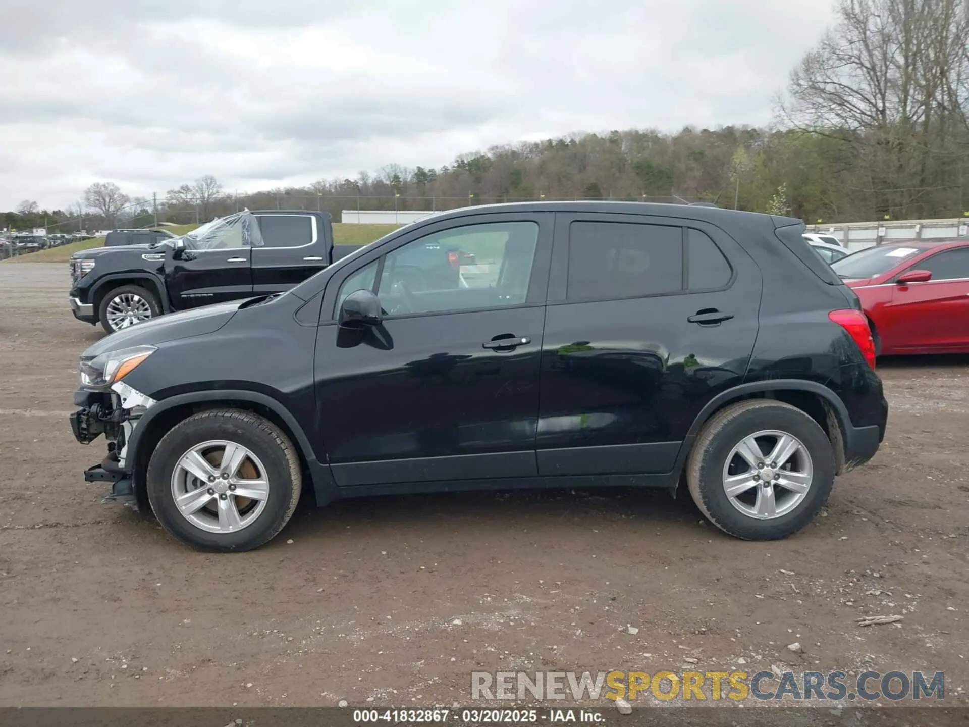 14 Photograph of a damaged car 3GNCJKSB1KL386803 CHEVROLET TRAX 2019