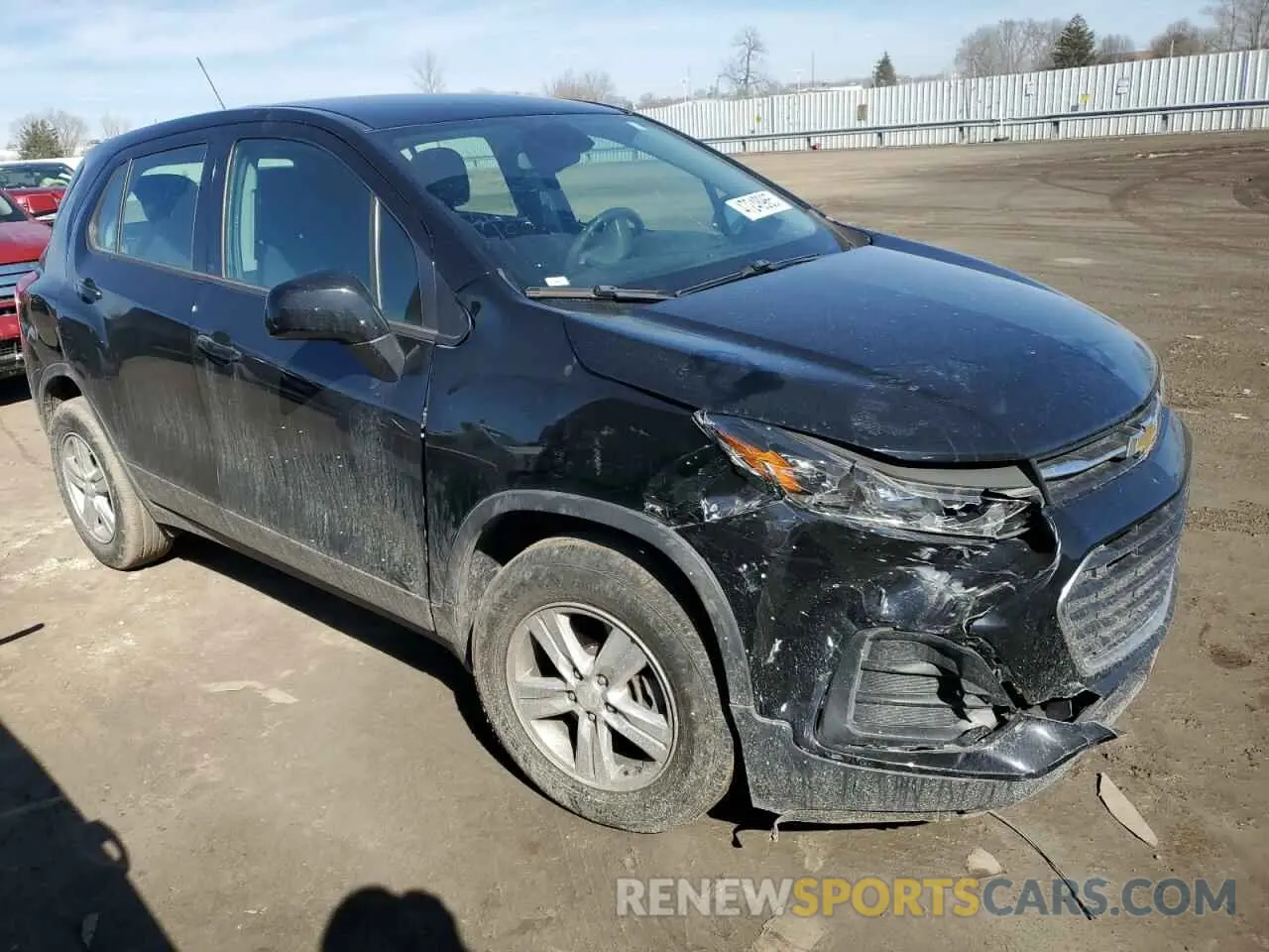 4 Photograph of a damaged car 3GNCJKSB1KL400943 CHEVROLET TRAX 2019