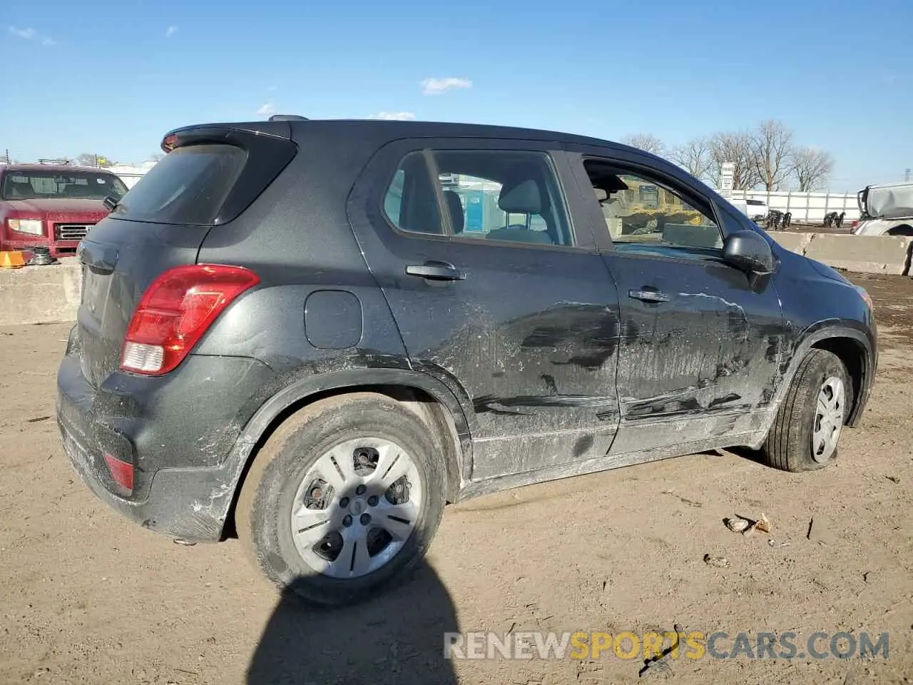 3 Photograph of a damaged car 3GNCJKSB2KL153061 CHEVROLET TRAX 2019