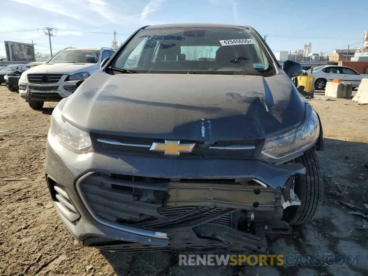 5 Photograph of a damaged car 3GNCJKSB2KL153061 CHEVROLET TRAX 2019