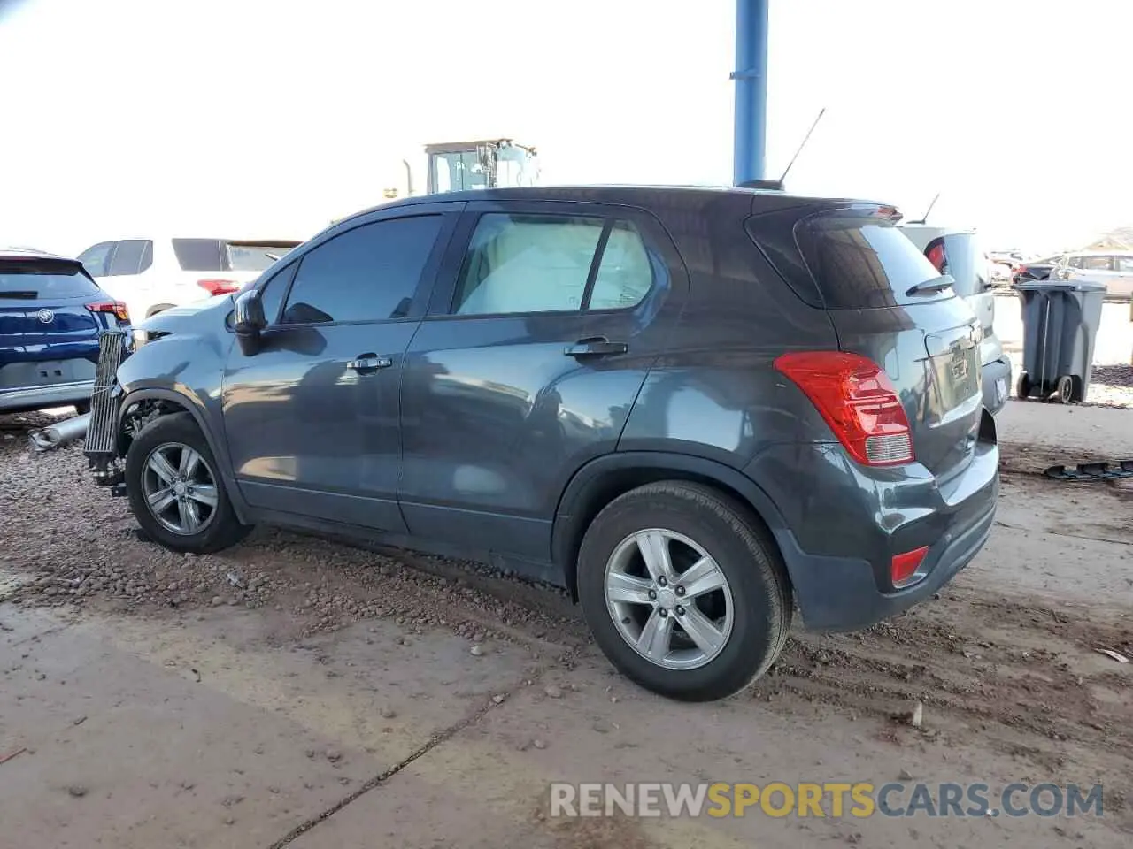 2 Photograph of a damaged car 3GNCJKSB2KL206857 CHEVROLET TRAX 2019