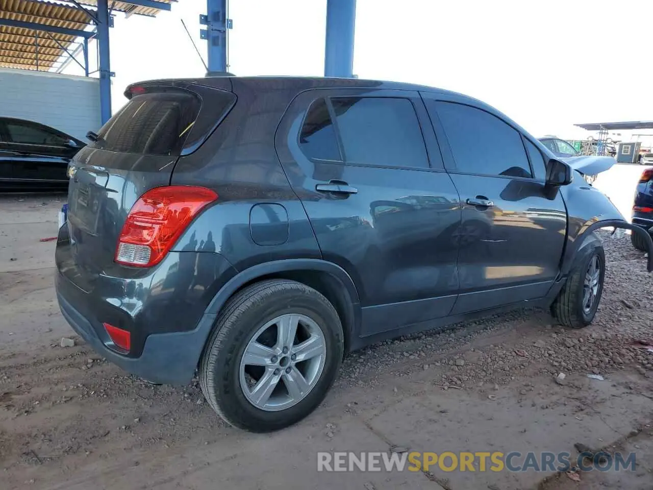 3 Photograph of a damaged car 3GNCJKSB2KL206857 CHEVROLET TRAX 2019