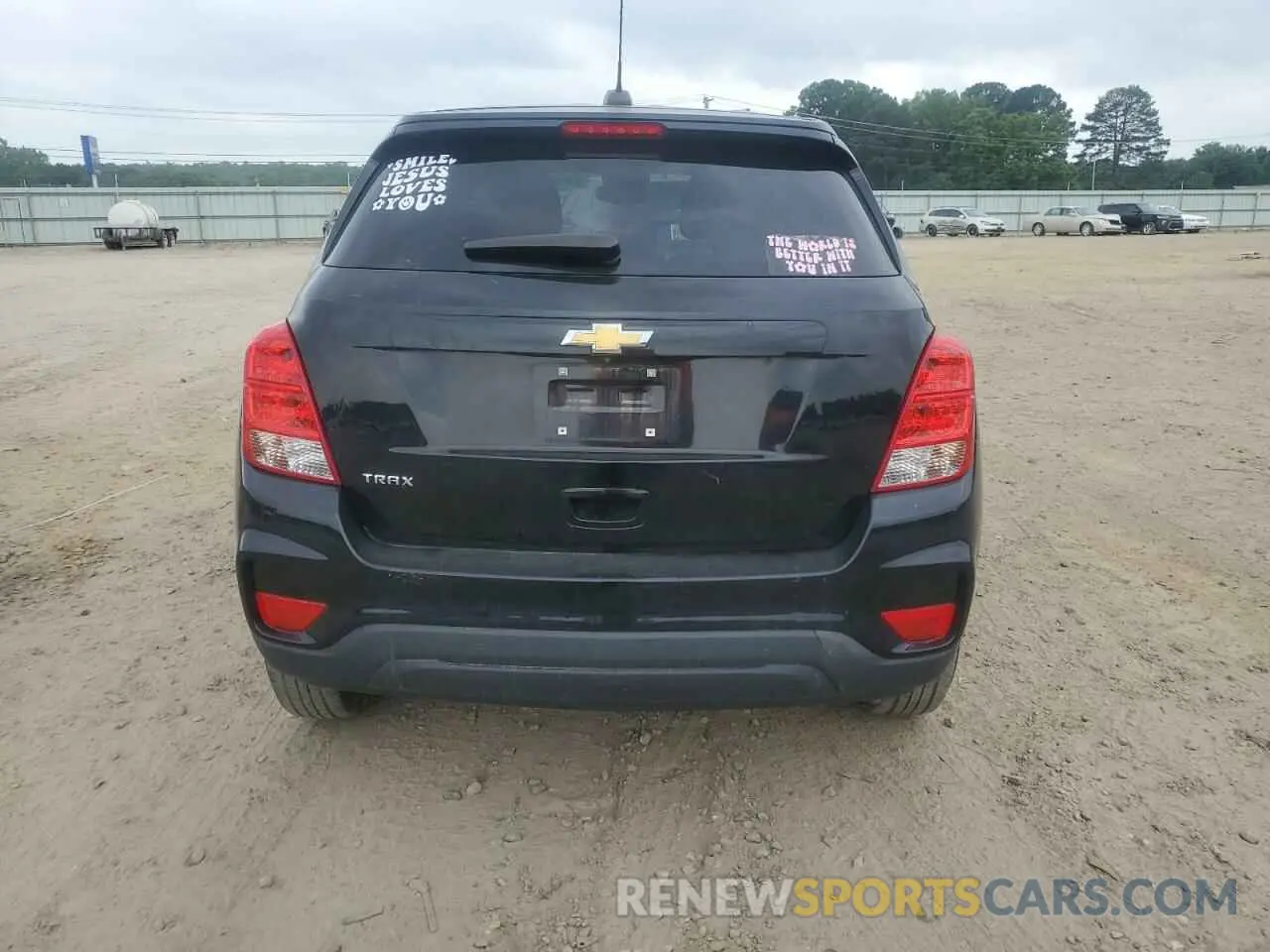 6 Photograph of a damaged car 3GNCJKSB2KL335794 CHEVROLET TRAX 2019